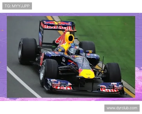 F1赛季精彩纷呈 新规则实施引发车队激烈角逐与技术创新