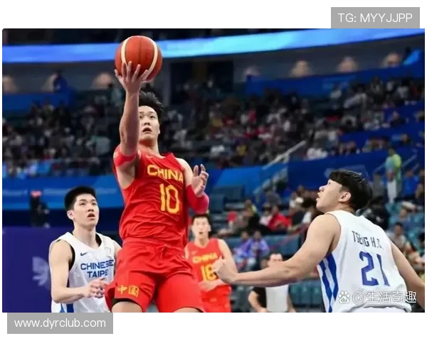 中国男篮迎战澳大利亚全力备战世界杯淘汰赛争夺最终名次 中国男篮迎战澳大利亚全力备战世界杯淘汰赛争夺最终名次