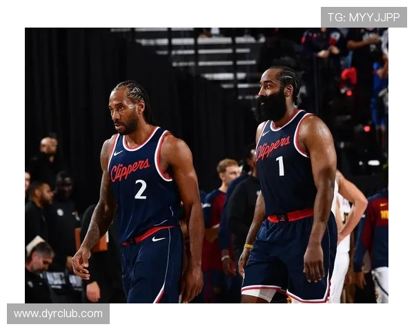 围绕洛杉矶快船崛起之路解析球队未来与冠军希望赛季表现与阵容深度前瞻